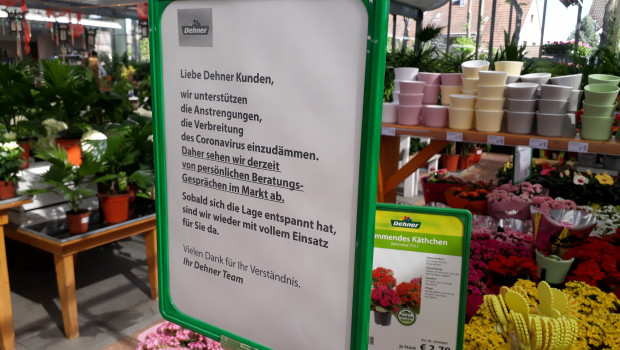 Die Gartencenter durften in den meisten Bundesländern auch während der Corona-bedinten Kontaktbeschränkungen öffnen, hielten dabei aber strenge Hygieneregeln ein.