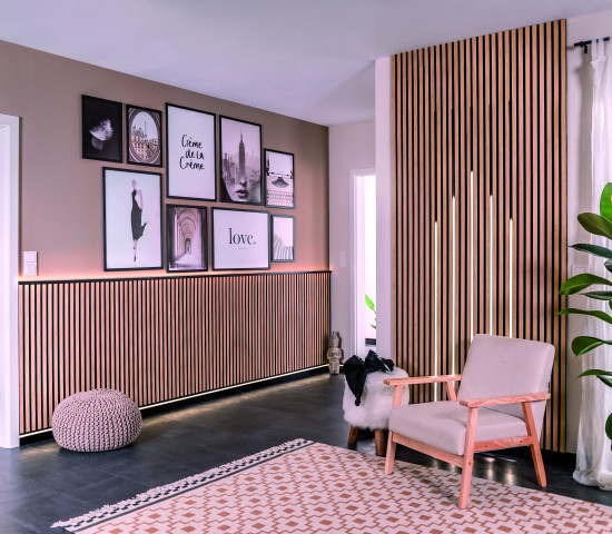 Der Raum nach der Umgestaltung mit Selitstyle Eiche hell