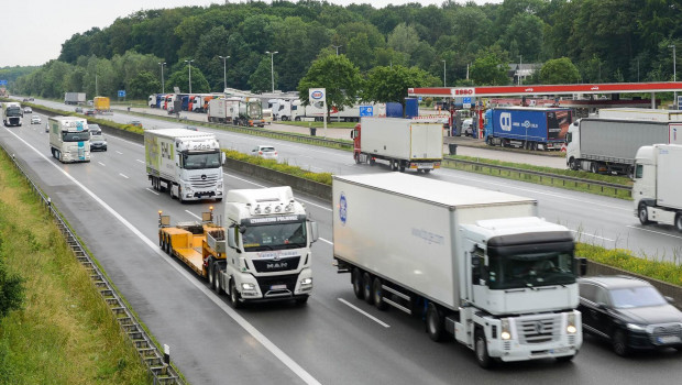 Mit Blick auf den angespannten Transportmarkt fordert die ELVIS AG die Verlader auf, sich Preisanpassungen nicht länger zu verschließen.&nbsp;