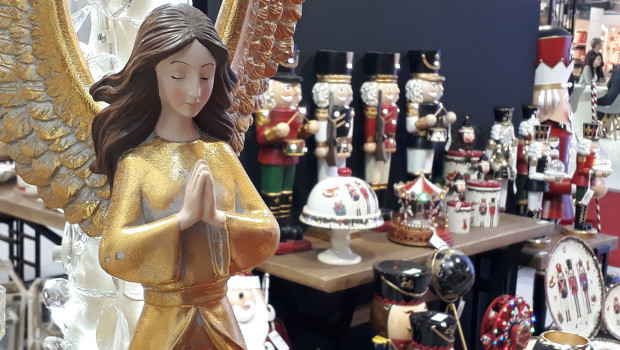 Auf der Messe ordern geht ja gerade nicht, deshalb schlägt die Messe Frankfurt ihre Plattform Nextrade für die Weihnachtsvororder vor.