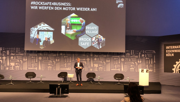 Präsentation auf Distanz: Koelnmesse-Geschäftsführer Oliver Frese stellte gestern in Köln das neue Konzept für die Internationale Eisenwarenmesse 2021 vor. Präsentation auf Distanz: Koelnmesse-Geschäftsführer Oliver Frese stellte gestern in Köln das neue Konzept für die Internationale Eisenwarenmesse 2021 vor.