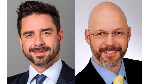 Oliver Anderer (l.) und Holger Wickel sind seit Juni neu im Team von Pronova Dichtstoffe. Oliver Anderer (l.) und Holger Wickel sind seit Juni neu im Team von Pronova Dichtstoffe.