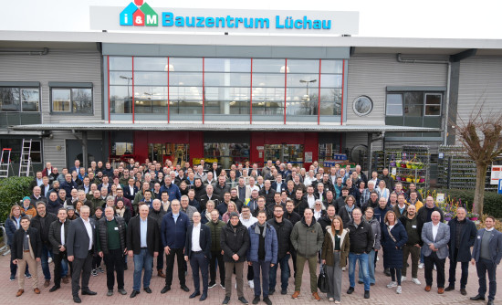 Zum Auftakt des Einzelhandelsmeetings stand ein Besuch beim neu umgestellten I&M-Bauzentrum Lüchau auf dem Programm.