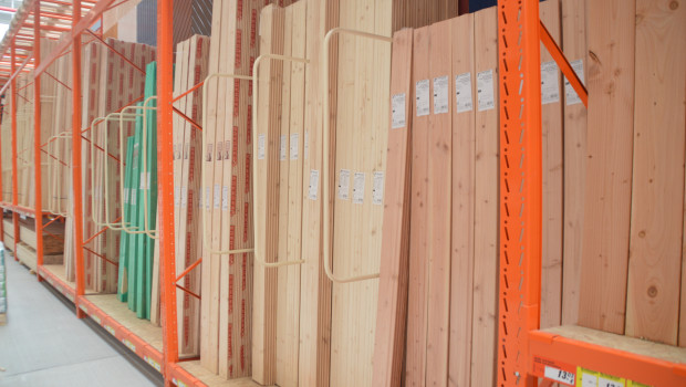 Gegenüber dem Vormonat melden die Statistiker einen Umsatzrückgang von 0,1 Prozent im Einzelhandel unter anderem mit Baubedarf. Im Vergleich mit Juli 2022 waren es 9,8 Prozent.&nbsp;