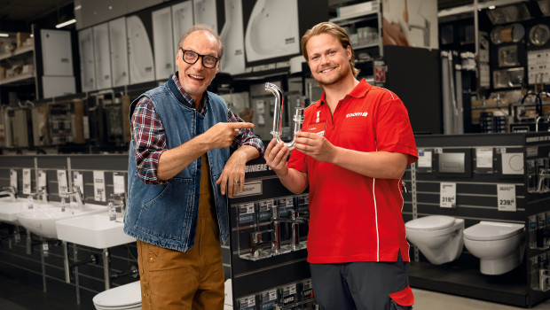 Der Dresdner Tatort-Kommissar Martin Brambach (l.) ist wieder als Werbefigur DIYJochen67 für Toom im Einsatz.