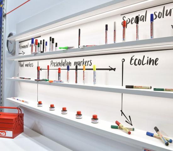 Der Anbieter hat sich einige nachhaltige Lösungen überlegt, wie Nachfüllfläschchen oder die Range Ecoline.&nbsp;