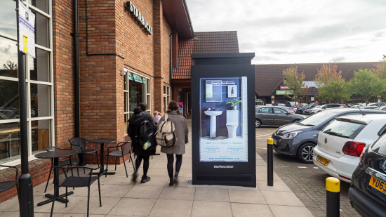 Der Dienstleister übernimmt die Planung, die Installation und Wartung der Werbeflächen sowie alles Rechtliche. Der Dienstleister übernimmt die Planung, die Installation und Wartung der Werbeflächen sowie alles Rechtliche.