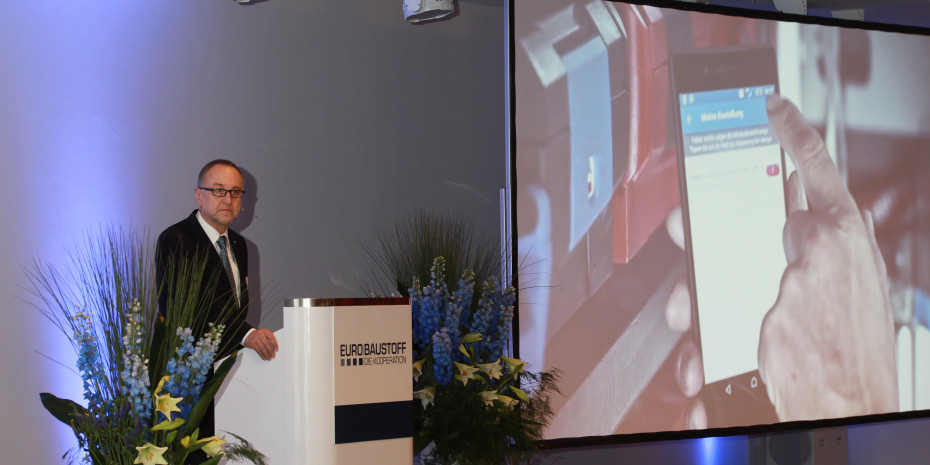 Dieter Jäger, Bereichsleiter Einzelhandel bei der Eurobaustoff