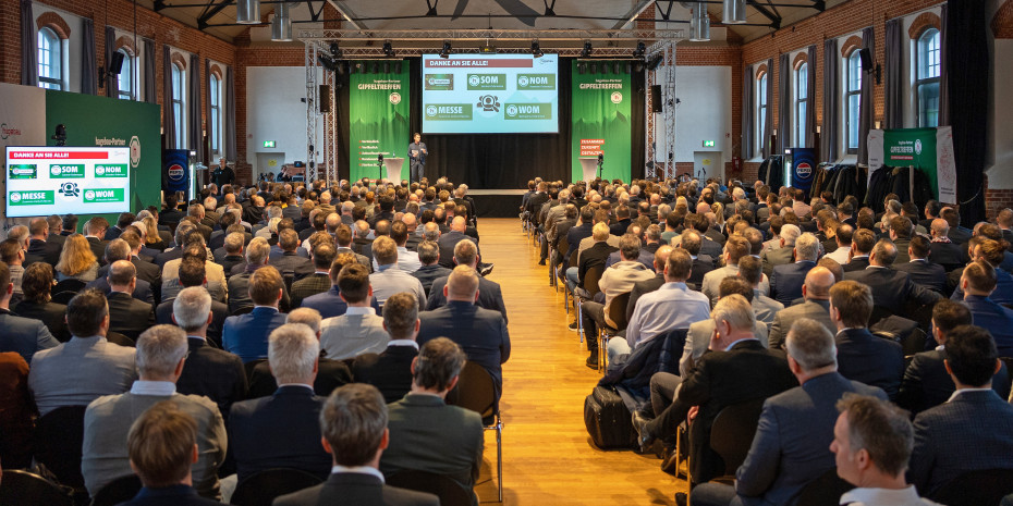 Zum „Hagebau-Partner-Gipfeltreffen“ sind mehr als 400 Industrievertreter nach Soltau gekommen.