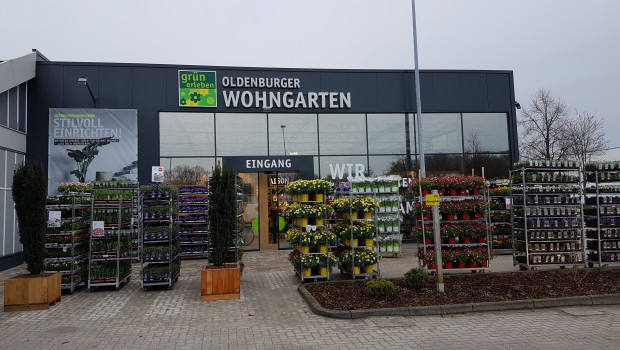 Der neue Partner Michael Löschau hat den "Oldenburger Wohngarten" eröffnet.