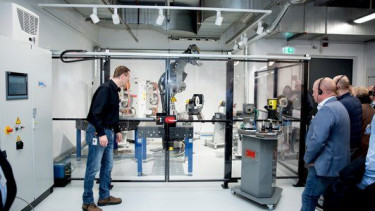 Eröffnung des 3M Center of Abrasive Technologies