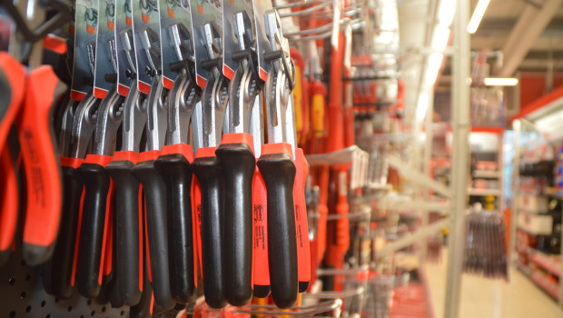 Die Statistiker schauen sich immer auch den Einzelhandel mit Metallwaren, Anstrichmitteln und Bau- und Heimwerkerbedarf an.&nbsp;