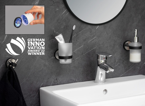 Mit der UV-Loc-Technologie lassen sich Accessoires ohne Bohren anbringen.&nbsp;