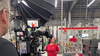 Fischer präsentiert sich in neuem Film