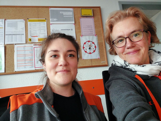 In Köln-Godorf arbeiten Petra und Janine Becker: Mutter und Tochter im Team.