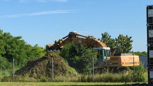 Marabu stellt Weichen für weiteren Wachstumskurs mit einem neuen Logistikgebäude. Marabu stellt Weichen für weiteren Wachstumskurs mit einem neuen Logistikgebäude.
