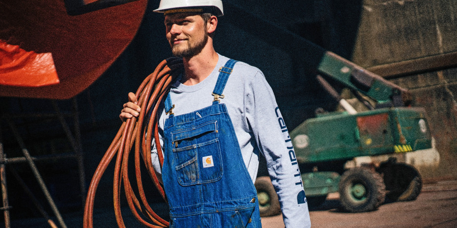 Mit Latzhosen startete Carhartt bereits vor mehr als 30 Jahren.&nbsp;