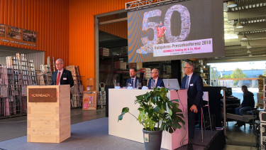 Hornbach feiert seinen 50. Geburtstag