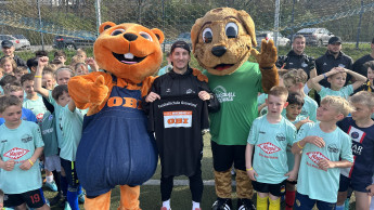 Obi ist neuer Sponsor der Fussballschule Grenzland