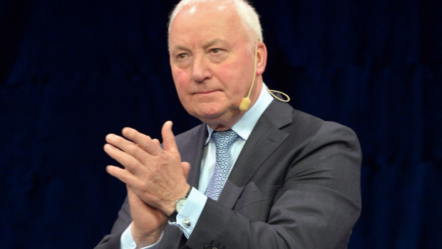 John W. Herbert erhält den diesjährigen DIY-Lifetime-Award.
John W. Herbert erhält den diesjährigen DIY-Lifetime-Award.