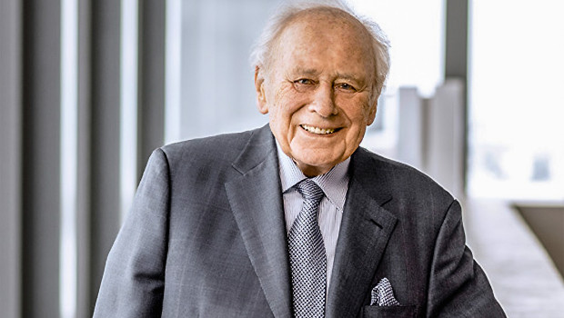 Der 89-jährige Reinhold Würth warnt vor der Europaskepsis rechter Parteien. Der 89-jährige Reinhold Würth warnt vor der Europaskepsis rechter Parteien.