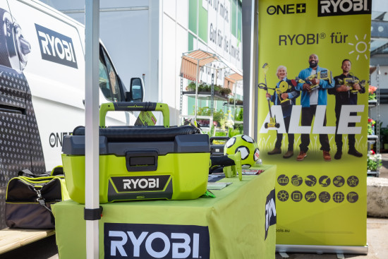 Die Plattform ONE+ umfasst rund 200 kompatible Werkzeuge und Gartengeräte von Ryobi.