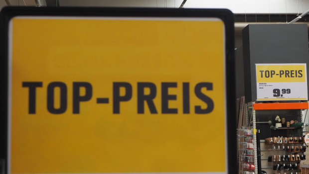 Das Geld wird zusammengehalten.&nbsp;