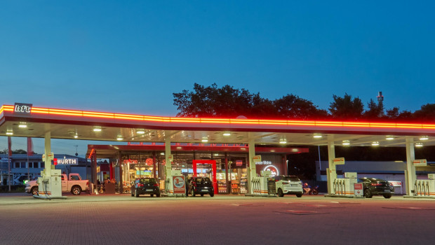 Viele Menschen merken die Auswirkungen des Krieges bereits an der Zapfsäule. Das bereitet Sorgen und schürt Inflationsängste.&nbsp;