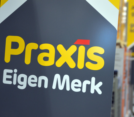 Bei Praxis, betrieben von der Maxeda DIY Group, spielen Eigenmarken eine große Rolle. 