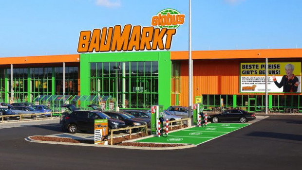 Baumarkt-Kunden können künftig während des Einkaufs ihr E-Auto aufladen.&nbsp;