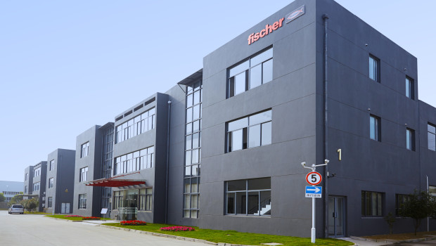 In diesem Werk im chinesischen Taicang hat Fischer Anfang März eine neue Produktionslinie für Schwerlast-Befestigungen und Bauwerkssanierung in Betrieb genommen.&nbsp;