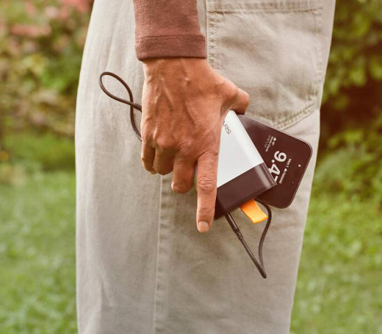 Die Fiskars-Akkus können auch einfach als Powerbank genutzt werden.