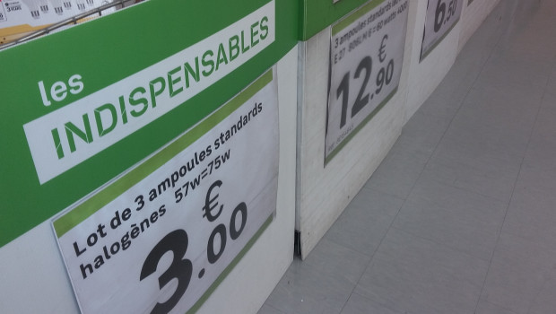 Die französischen Baumärkte haben nach dem Ende der Ausgangsbeschränkungen einen Ansturm erlebt. Die französischen Baumärkte haben nach dem Ende der Ausgangsbeschränkungen einen Ansturm erlebt.