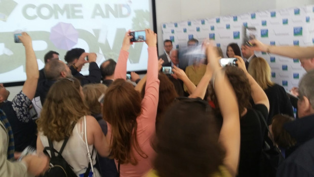 Großes Medieninteresse auf der gestrigen Pressekonferenz der Koelnmesse zur Spoga und Gafa in Lissabon.
Großes Medieninteresse auf der gestrigen Pressekonferenz der Koelnmesse zur Spoga und Gafa in Lissabon.
