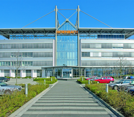 Hornbach Bau- und Garten­märkte, Zentrale in Bornheim 