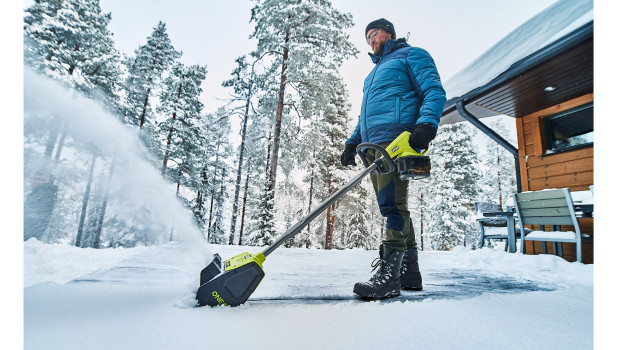 Ryobi, Akku-Schneebürste