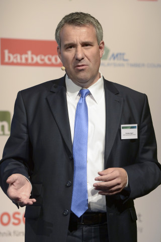 Von der AFS in den Vorstand der Sagaflor wechselt Christian Appel. Von der AFS in den Vorstand der Sagaflor wechselt Christian Appel.