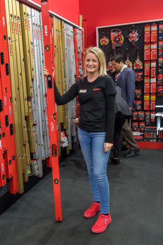 Sarah Blass ist Marketingmanagerin bei dem Messwerkzeugspezialisten.&nbsp;