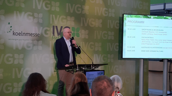 Christoph Büscher hielt die Begrüßungsrede.&nbsp;