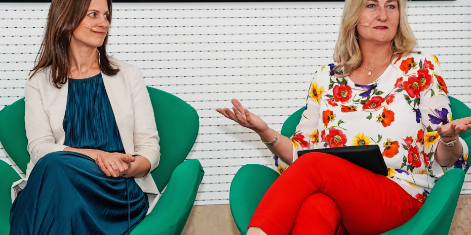 Spoga+Gafa, Catja Caspary, Koelnmesse (l.), Martina Mensing-Meckelburg, VDG-Präsidentin 