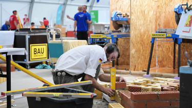 Stabila sponsert den Handwerkernachwuchs